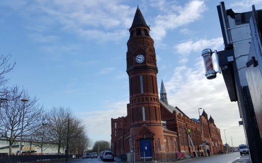 Extra police patrols around Birmingham mosque after man 'makes threats to families'