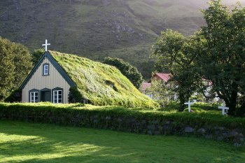 Iceland: 72% support separation of church and state