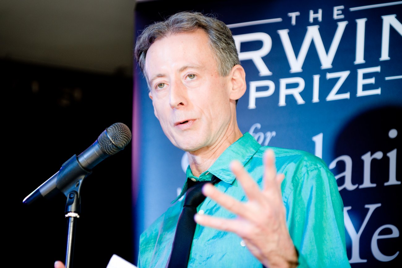 Peter Tatchell to present 2018 Secularist of the Year prize