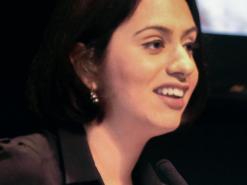 Sara Khan