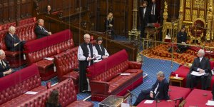 ukhouseoflords, CC BY 2.0 (cropped)